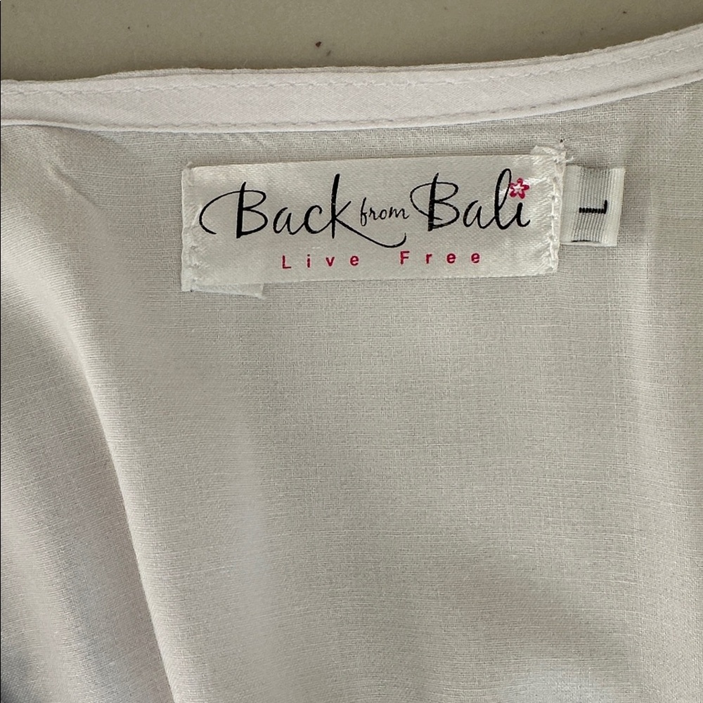 Back from Bali Elegant White Swim Cover-Up Size Large. - Picture 13 of 15